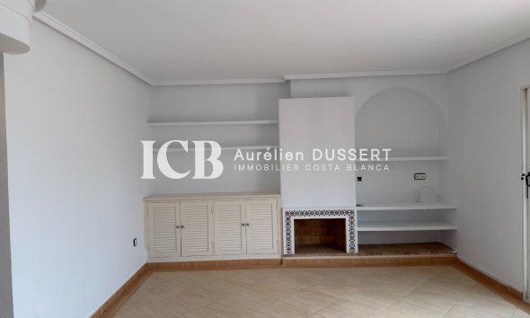 Revente - Appartement -
Torrevieja - Playa de los locos