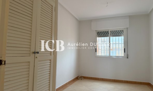 Revente - Appartement -
Torrevieja - Playa de los locos
