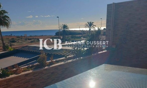 Revente - Appartement -
Torrevieja - Playa de los locos