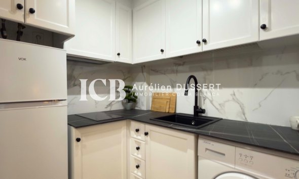 Revente - Appartement -
Torrevieja - Centro