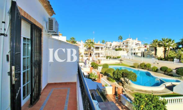 Revente - Maison mitoyenne -
Orihuela Costa - Los Dolses