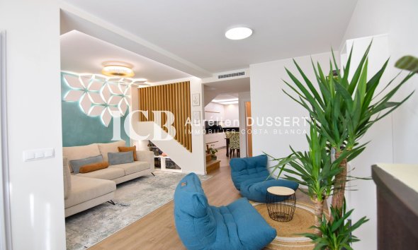 Revente - Maison mitoyenne -
Orihuela Costa - La Florida