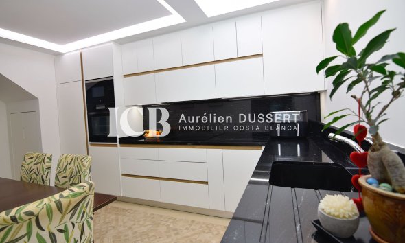 Revente - Maison mitoyenne -
Orihuela Costa - La Florida