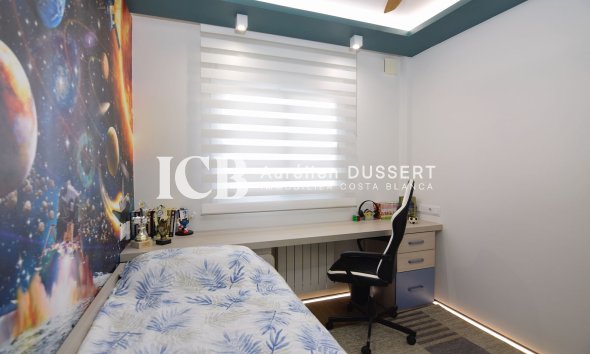 Revente - Maison mitoyenne -
Orihuela Costa - La Florida