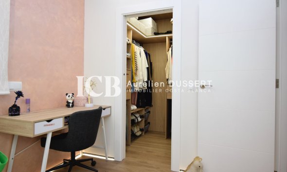 Revente - Maison mitoyenne -
Orihuela Costa - La Florida