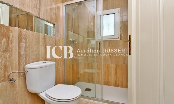 Revente - Maison individuelle -
Orihuela Costa - Las Ramblas Golf