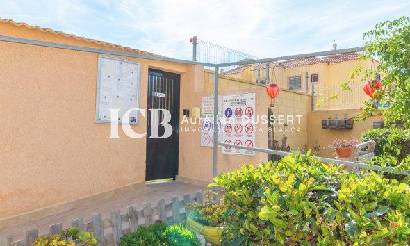 Revente - Appartement -
Torrevieja - El chaparral