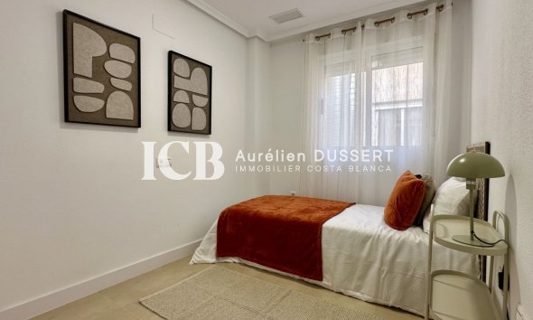 Revente - Appartement -
Torrevieja - Centro