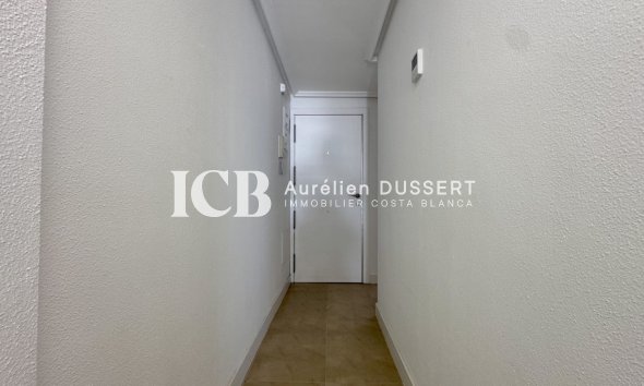 Revente - Appartement -
Torrevieja - Centro