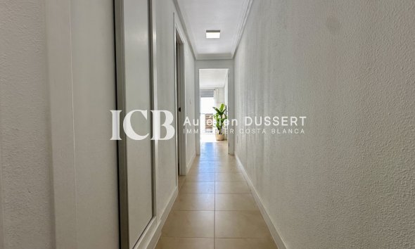 Revente - Appartement -
Torrevieja - Centro