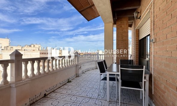 Revente - Appartement -
Torrevieja - Centro