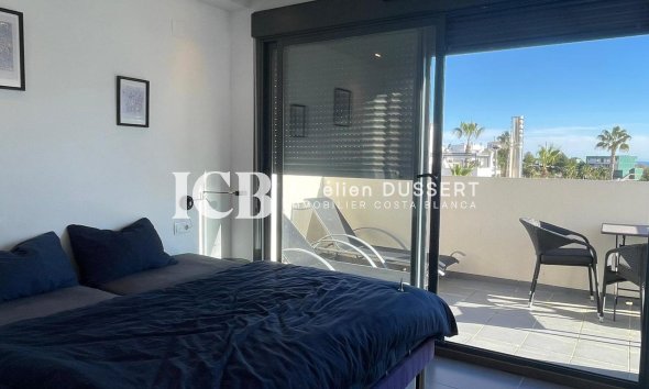 Reventa - Villa -
Orihuela Costa - Villamartín