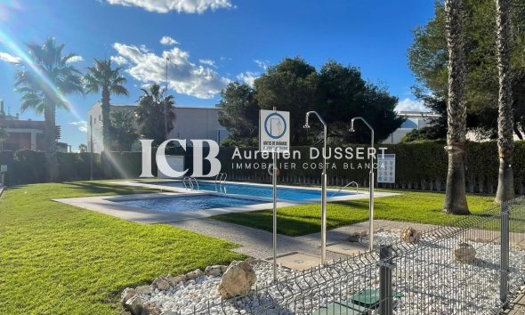 Reventa - Villa -
Orihuela Costa - Villamartín