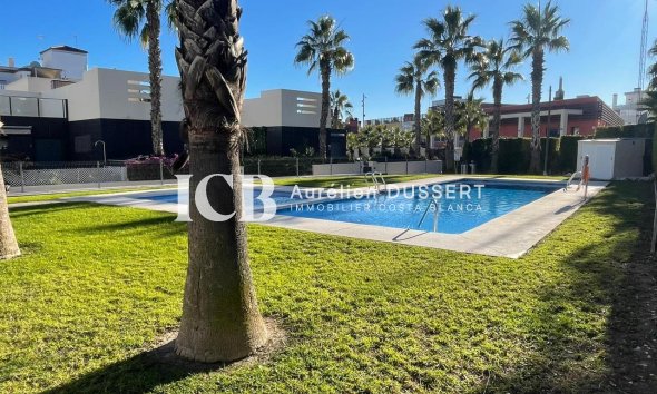 Reventa - Villa -
Orihuela Costa - Villamartín