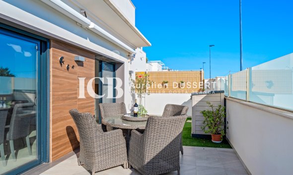 Resale - Villa -
Los Alcázares - Euro Roda