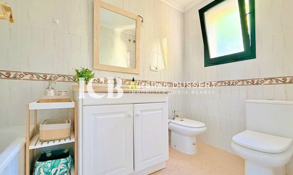 Resale - Townhouse -
Orihuela City - Orihuela Costa