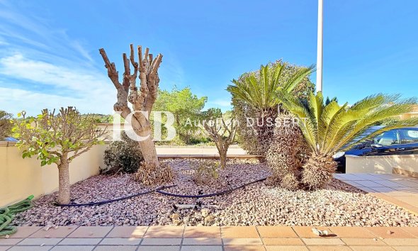 Resale - Townhouse -
Orihuela City - Orihuela Costa