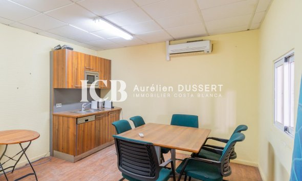 Location à long terme - Industrial unit -
Pilar de la Horadada - Polígono industrial Cañada de Práez