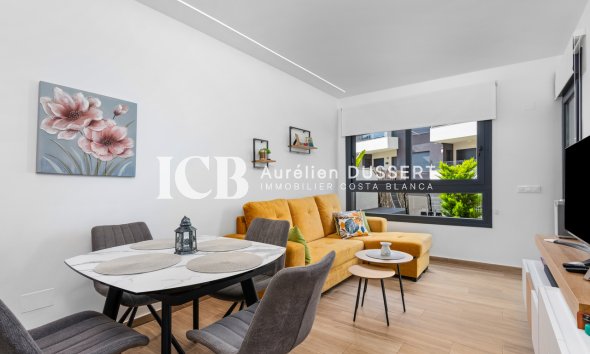 Revente - Appartement -
Orihuela Costa - Villamartín