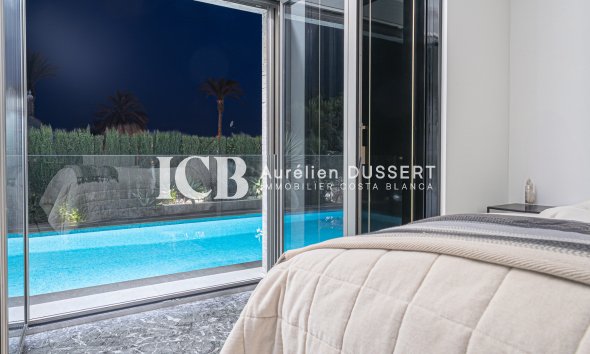 Revente - Villa -
Orihuela Costa - La Zenia