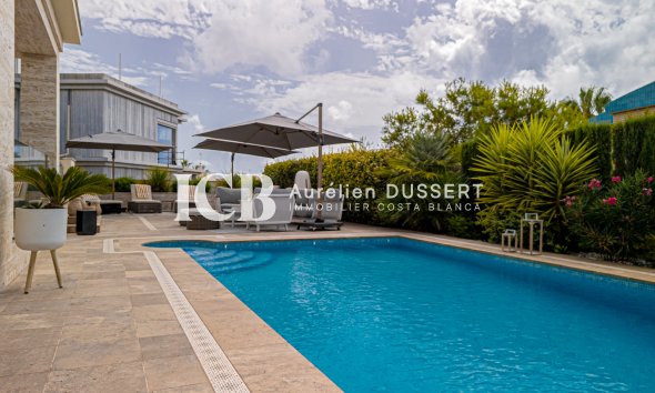 Revente - Villa -
Orihuela Costa - La Zenia