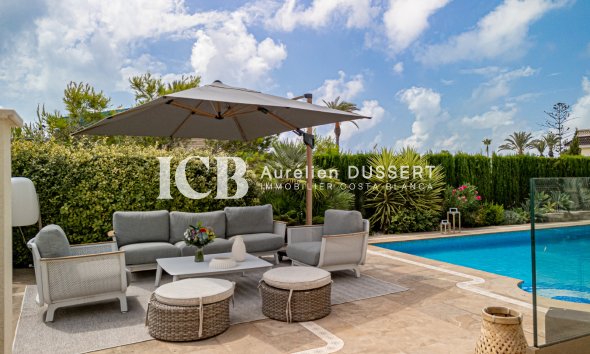 Revente - Villa -
Orihuela Costa - La Zenia