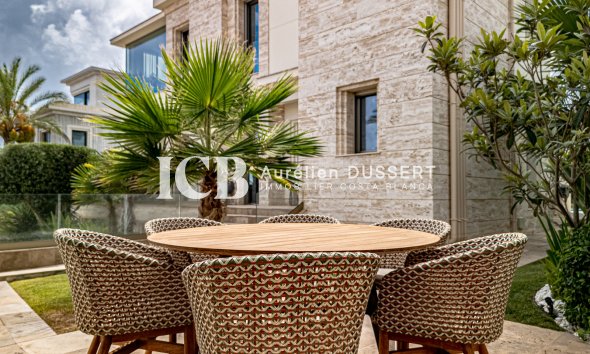 Revente - Villa -
Orihuela Costa - La Zenia