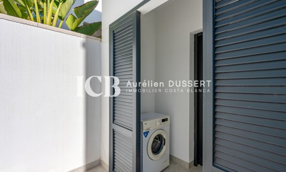 Revente - Villa -
San Miguel de Salinas - El Galan