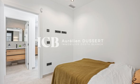 Revente - Villa -
San Miguel de Salinas - El Galan