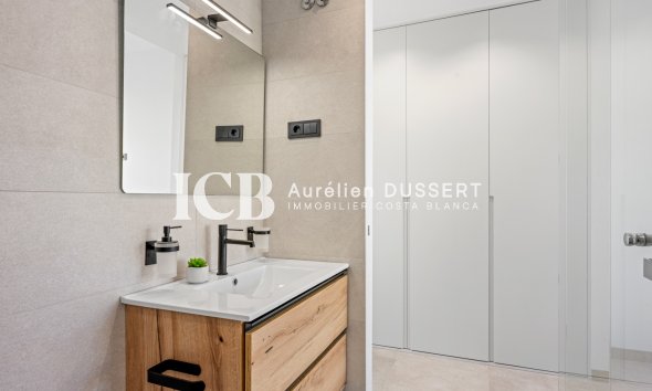 Revente - Villa -
San Miguel de Salinas - El Galan