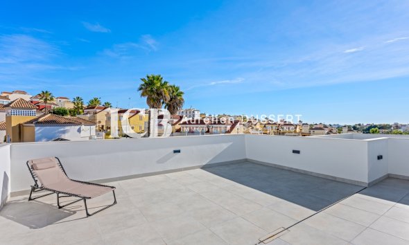 Revente - Villa -
San Miguel de Salinas - El Galan