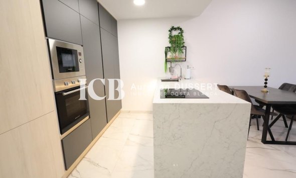 Revente - Appartement -
Orihuela Costa - Playa Flamenca