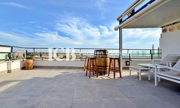 Revente - Appartement -
Orihuela Costa - Campoamor Golf