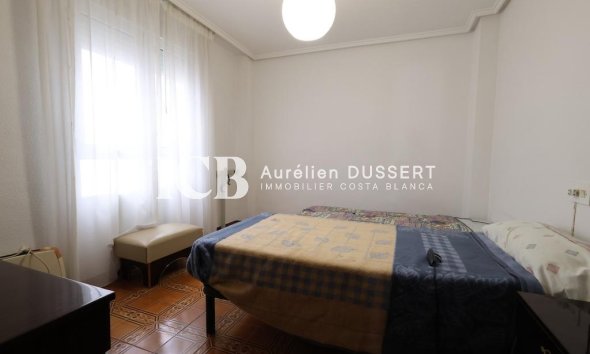 Revente - Appartement -
Torrevieja - Playa del cura