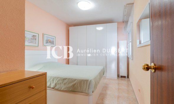 Revente - Appartement -
Torrevieja - Playa del cura