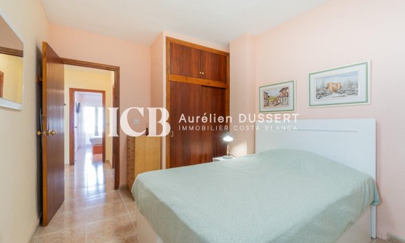 Revente - Appartement -
Torrevieja - Playa del cura
