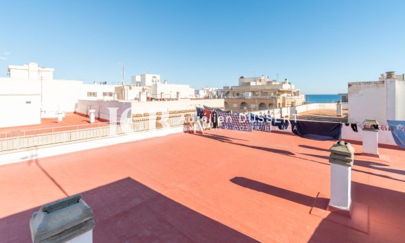Revente - Appartement -
Torrevieja - Playa del cura