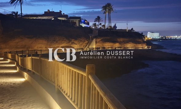 Revente - Appartement -
Orihuela Costa - Playa Flamenca