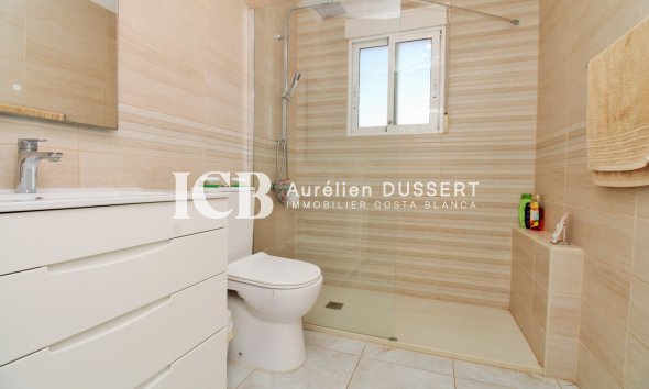 Revente - Maison individuelle -
Orihuela Costa - Playa Flamenca