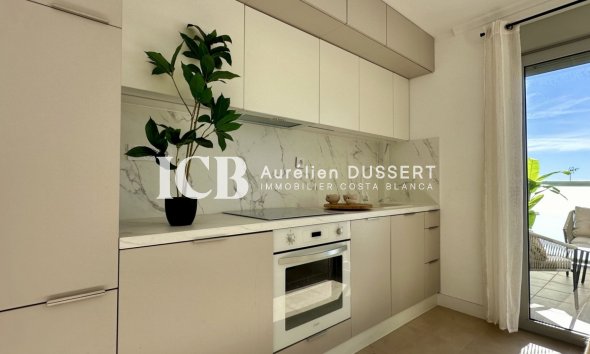 Revente - Appartement -
Torrevieja - Centro