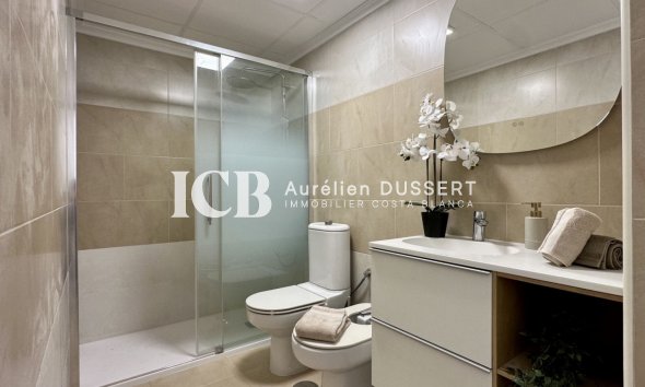 Revente - Appartement -
Torrevieja - Centro