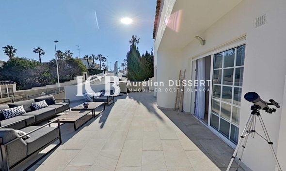 Revente - Maison individuelle -
Orihuela Costa - Las Ramblas Golf