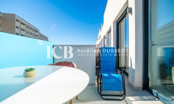 Revente - Appartement -
Torrevieja - Calas blanca