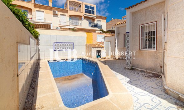 Revente - Maison individuelle -
Orihuela Costa - Los Almendros-La Florida