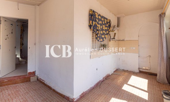 Revente - Maison individuelle -
Orihuela Costa - Los Almendros-La Florida