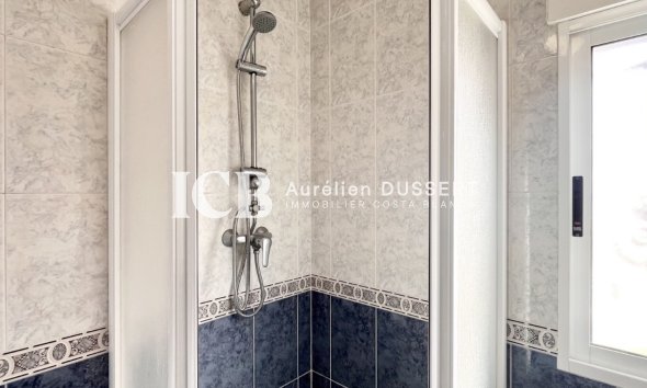 Revente - Maison mitoyenne -
Torrevieja - La Siesta - El Salado -  Torreta