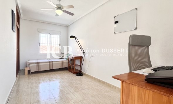 Revente - Maison mitoyenne -
Torrevieja - La Siesta - El Salado -  Torreta