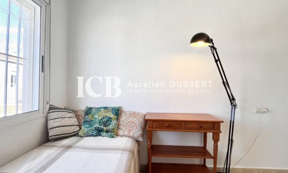 Revente - Maison mitoyenne -
Torrevieja - La Siesta - El Salado -  Torreta