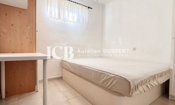 Revente - Maison mitoyenne -
Torrevieja - La Siesta - El Salado -  Torreta