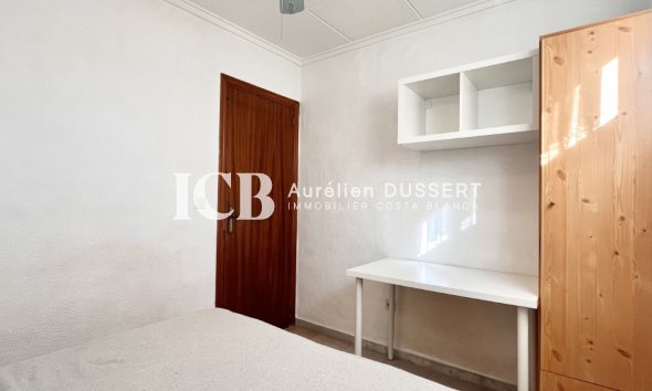 Revente - Maison mitoyenne -
Torrevieja - La Siesta - El Salado -  Torreta